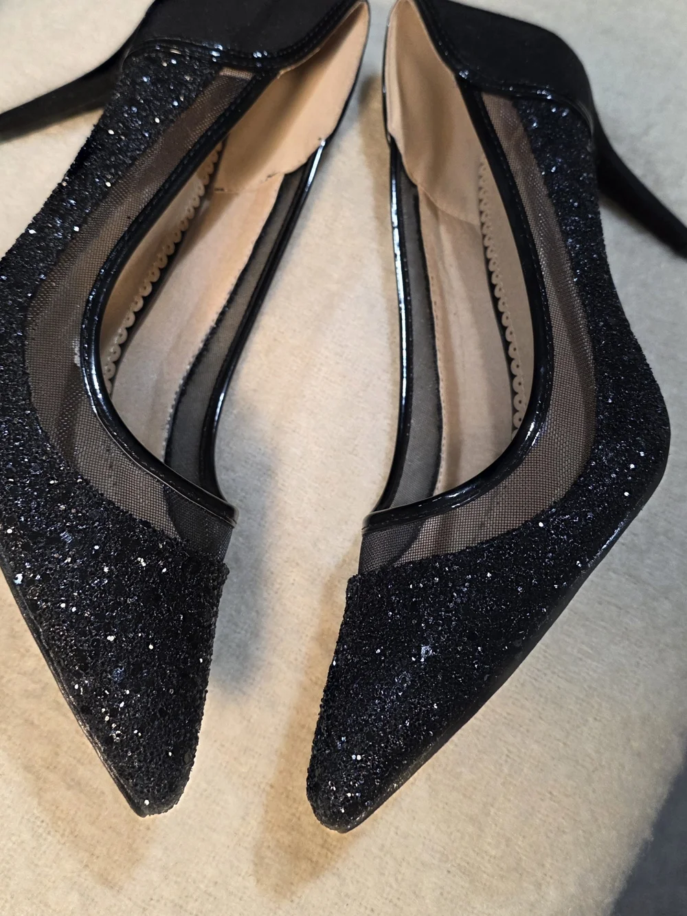 N/A elegant black